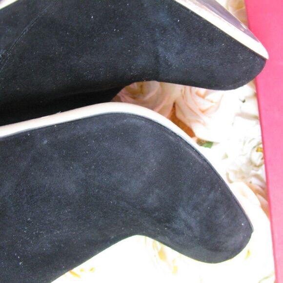 HOST PICK!! Valentino Garavani Suede ankle boots 40 - Picture 13 of 15